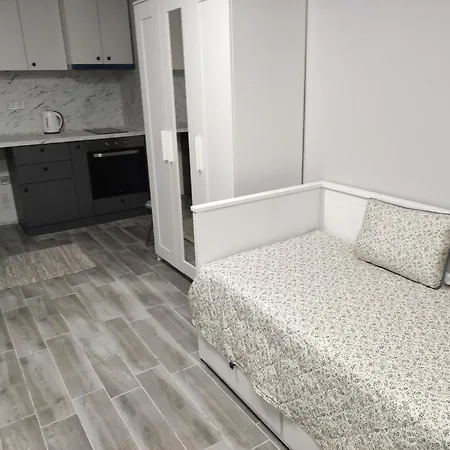 Apartament студио в центъра на град бургас.