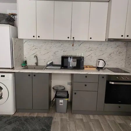 Apartamento студио в центъра на град бургас. Burgas